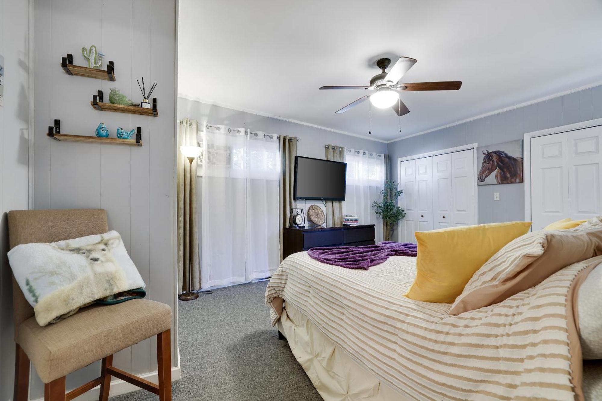 Chic And Stylish Home Hot Tub,4 Bedrooms, Game Movie Room, Firepit, Arcades, Playground On Site 2 Min Walk From Pool And Lake Tobyhanna Exteriör bild